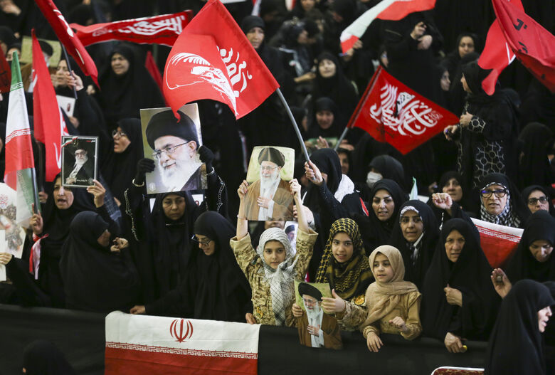 بزرگداشت امام مجاهد شهید در تهران