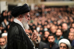 مراسم عزاء أربعينية الإمام الحسين (ع) بحضور قائد الثورة الإسلامية المعظم مراسم عزاء أربعينية الإمام الحسين (ع) بحضور قائد الثورة الإسلامية المعظم