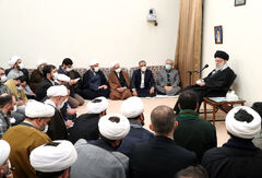 قائد الثورة الإسلامية المعظم يستقبل رئيس وكوادر منظمة الاعلام الاسلامي قائد الثورة الإسلامية المعظم يستقبل رئيس وكوادر منظمة الاعلام الاسلامي