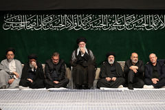 Le deuil de l’Achoura, en présence du Guide suprême de la Révolution islamique Le deuil de l’Achoura, en présence du Guide suprême de la Révolution islamique