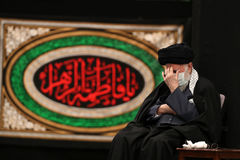 Ali Rəhbərin iştirakı ilə Həzrət Zəhranın (s.ə) şəhadətinə həsr olunmuş mərasim keçirildi Ali Rəhbərin iştirakı ilə Həzrət Zəhranın (s.ə) şəhadətinə həsr olunmuş mərasim keçirildi