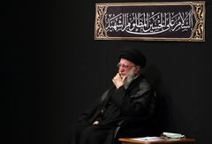 İslam İnqilabının Ali Məqamlı Rəhbəri tələbələrin Ərbəin mərasimində iştirak etdi İslam İnqilabının Ali Məqamlı Rəhbəri tələbələrin Ərbəin mərasimində iştirak etdi