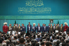 گرامیداشت عید میلاد پیامبر اکرم(ص) و امام صادق(ع) در حسینیه امام خمینی(ره) گرامیداشت عید میلاد پیامبر اکرم(ص) و امام صادق(ع) در حسینیه امام خمینی(ره)