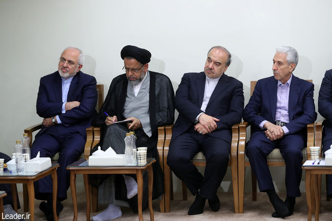 Ayatollah Khamenei receives President Rouhani and his cabinet members