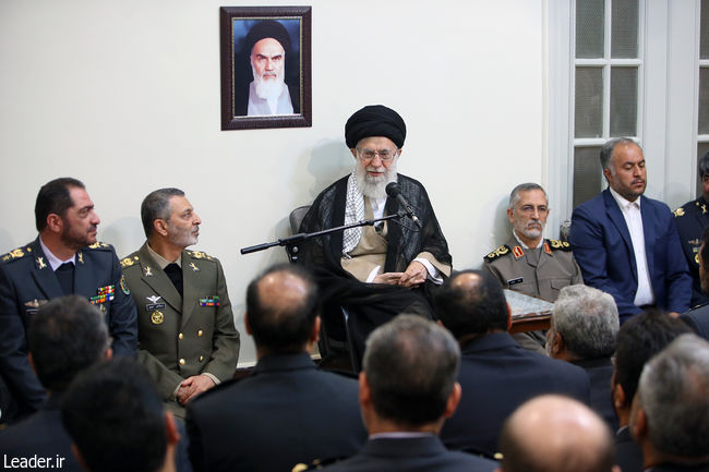 Ayatollah Khamenei receives commanders of Khatam al-Anbiya Air Defense Base