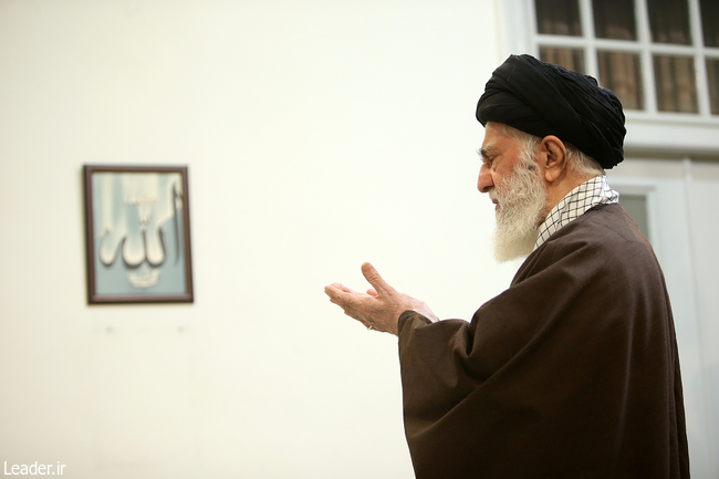 Ayatollah Khamenei's meeting with a group of Navy commanders and officials