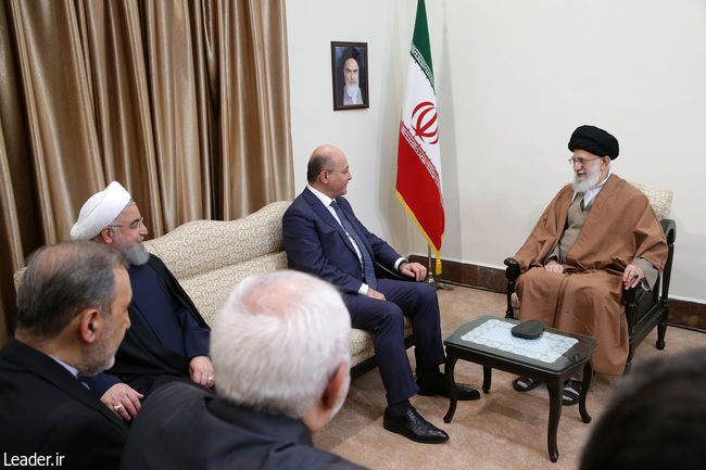 Ayatollah Khamenei meets the Iraqi president and his entourage