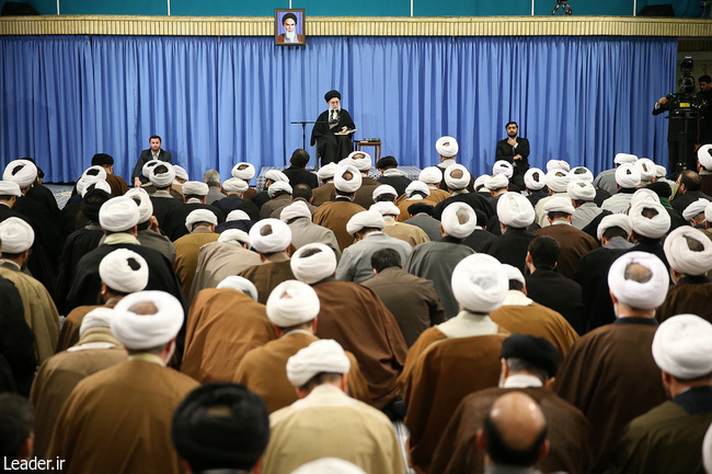 Ayatollah Khamenei addressing advanced seminary course.