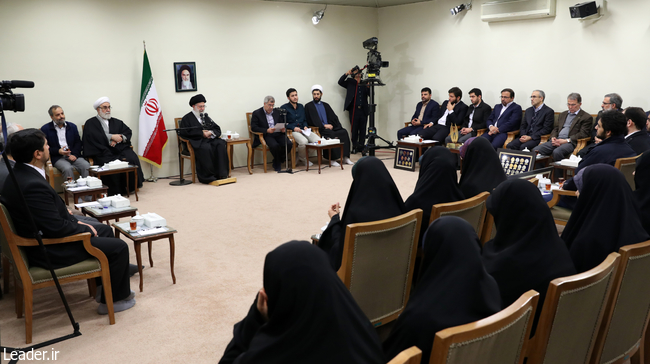 The Leader among top Basiji university students in Tehran