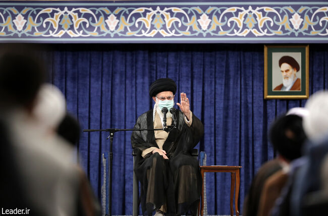 The Leader of the Islamic Revolution in a meeting with the participants of the Ahl al-Bayt World Assembly