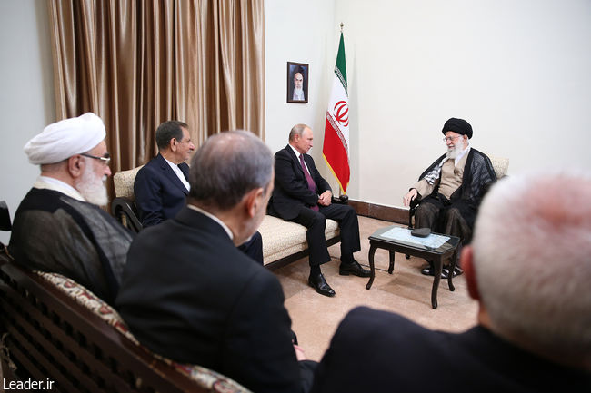 Ayatollah Khamenei meets with the Russian President and his accompanying delegation