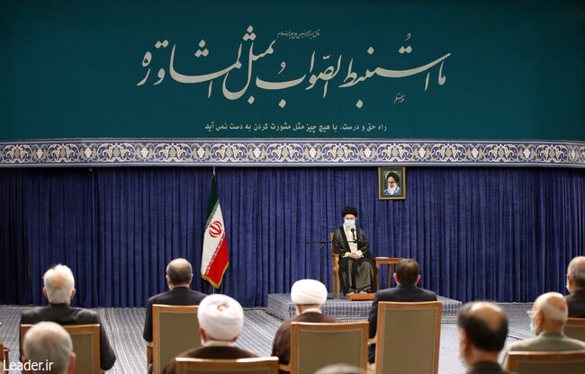 The Leader of the Islamic Revolution meets the new members of the Expediency Discernment Council