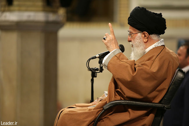 The Leader meets with a group of IRGC staff and their families