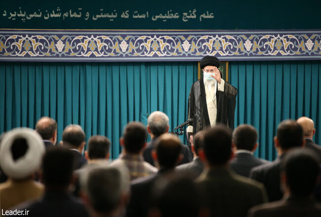 The Leader of the Islamic Revolution in a meeting with a group of elites and top scientific talents