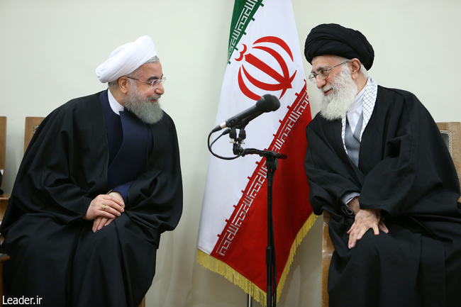 Ayatollah Khamenei meets with members of the Assembly of Experts.