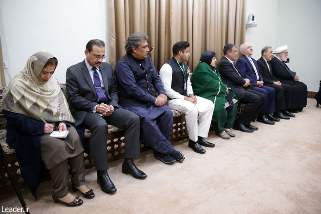Ayatollah Khamenei’s meeting with Pakistani Prime Minister and his entourage