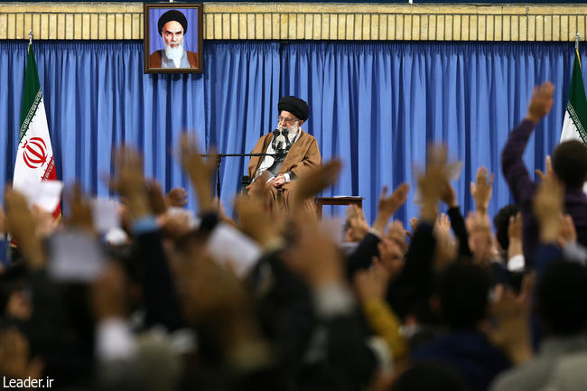 Ayatollah Khamenei meets with thousands of Iranian teachers.