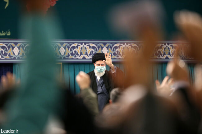 The Leader of the Islamic Revolution in a meeting with a group of eulogists and poets of Ahl al-Bayt (s.a)