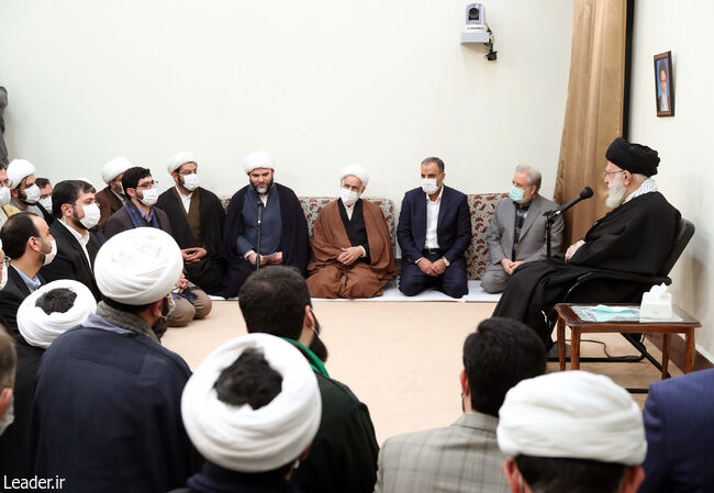 The Leader of the Revolution in a meeting with a number of officials of the Islamic Missiology Organization