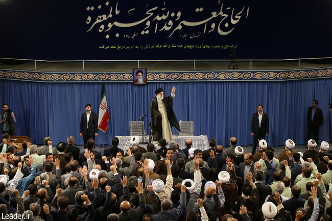 Ayatollah Khamenei meets with officials of Iran’s Hajj organization