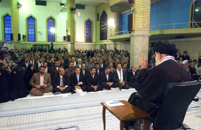 دیدار وزير امور خارجه و سفرا