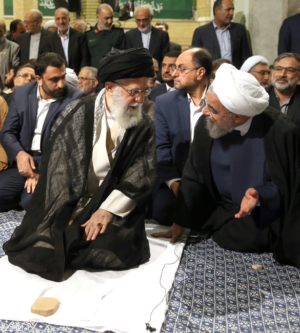 Ayatollah Khamenei receives the heads of the three branches of the government and officials.