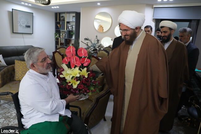 The representatives of the Leader of the Islamic Revolution are sent to pay homage to those maimed during and after the Revolution