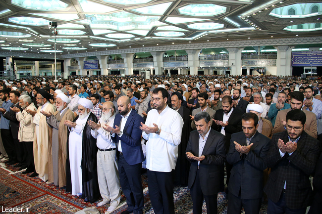 Ayatollah Khamenei addressing people on the auspicious occasion of blessed Eid al-Fitr.