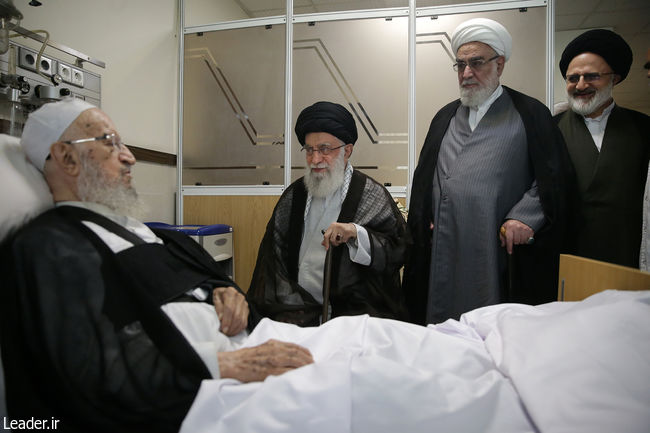 La visite du Guide suprême à l’Ayatollah Makârème Shirâzi