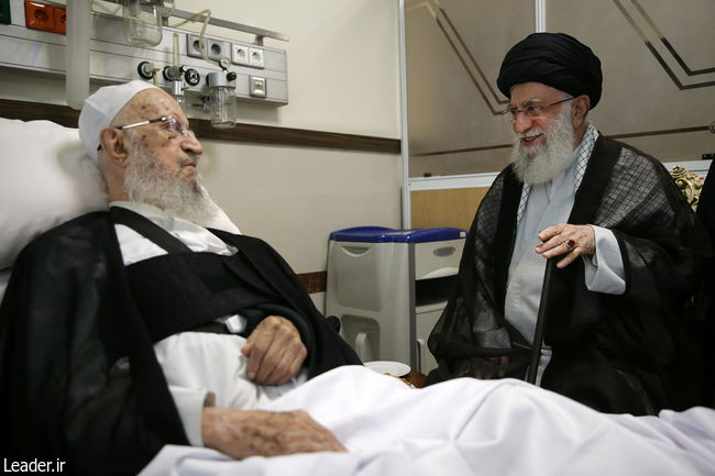 La visite du Guide suprême à l’Ayatollah Makârème Shirâzi