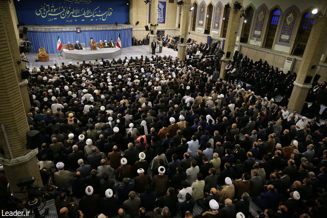İslam İnkılabı Rehberi'nin Vahdet konferansı konuklarını kabul etmesi