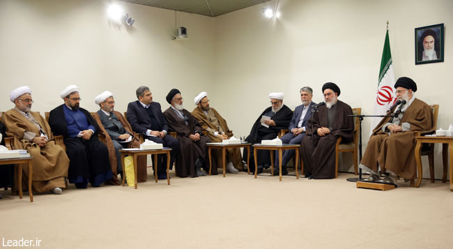 Rencontre avec les responsables du congrès de l’Ayatollah Mohaqeq Dâmâd