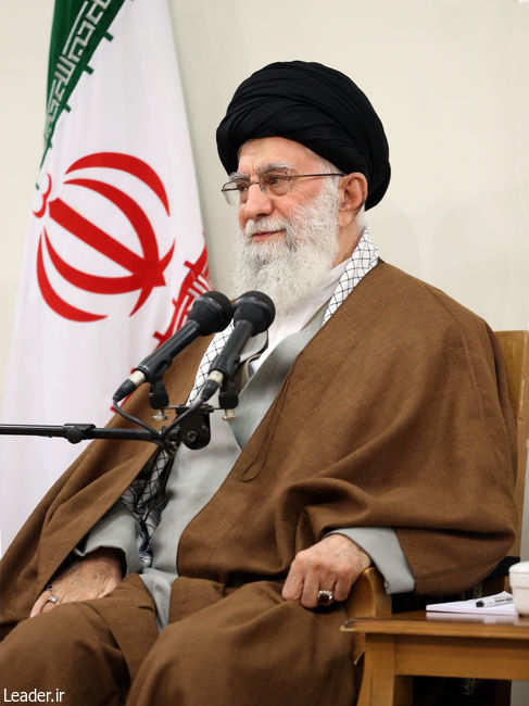 Rencontre avec les responsables du congrès de l’Ayatollah Mohaqeq Dâmâd