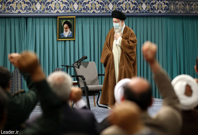 Leader of the Islamic Revolution in a meeting with the organizers of the Congress of Martyrs of Sabzevar and Neyshabur