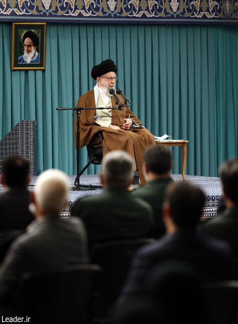 Leader of the Islamic Revolution in a meeting with the organizers of the Congress of Martyrs of Sabzevar and Neyshabur