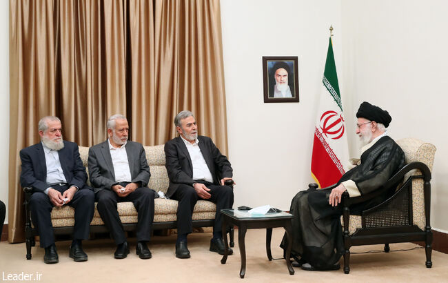 The Secretary General of the Islamic Jihad in Palestine and the Accompanying Delegation Meet with the Leader of the Islamic Revolution