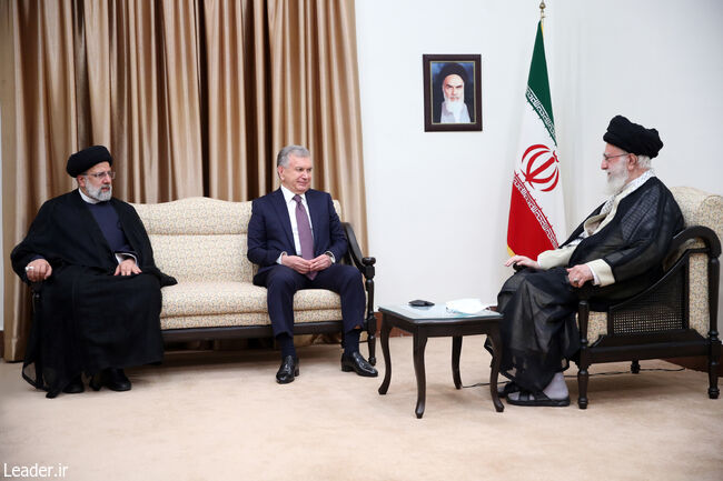 The Leader of the Islamic Revolution Meets The Uzbek President