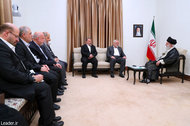 The Leader met with Mr Ismail Haniyeh, the Head of the Political Office of Hamas