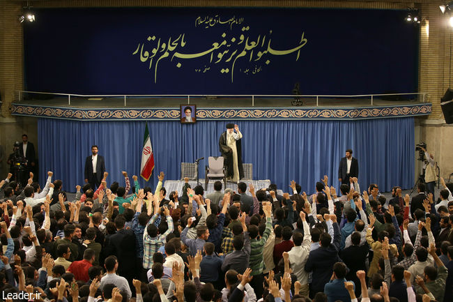 از انتقاد به مسئولان تا درخواست برای احیای نظام پارلمانی مبتنی بر ولایت