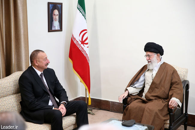 Ayatollah Khamenei receives Azeri President Ilham Aliyev and his entourage.
