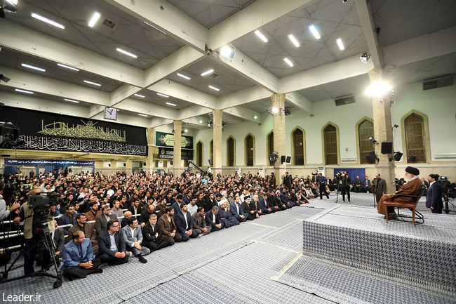 Ayatollah Khamenei among thousands of university and school students