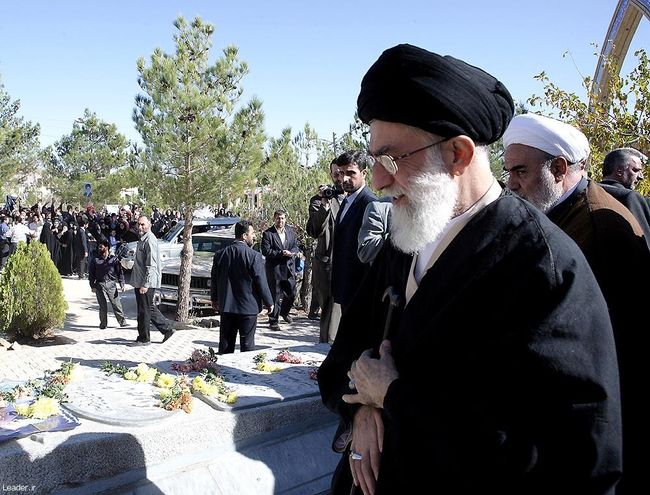 حضور در گلزار شهدای شهرستان شاهرود