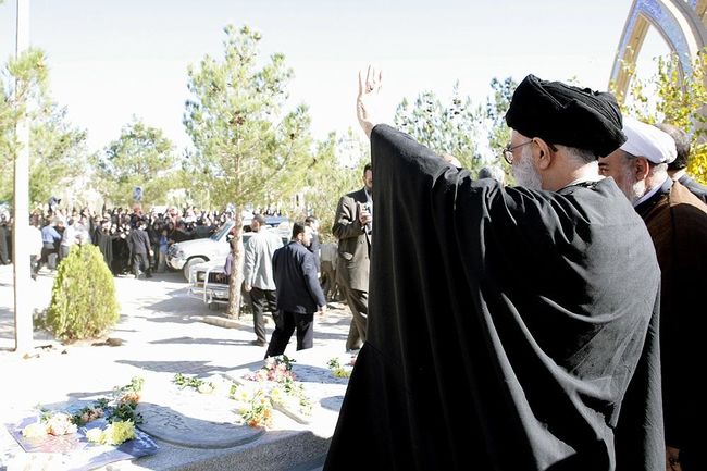 حضور در گلزار شهدای شهرستان شاهرود