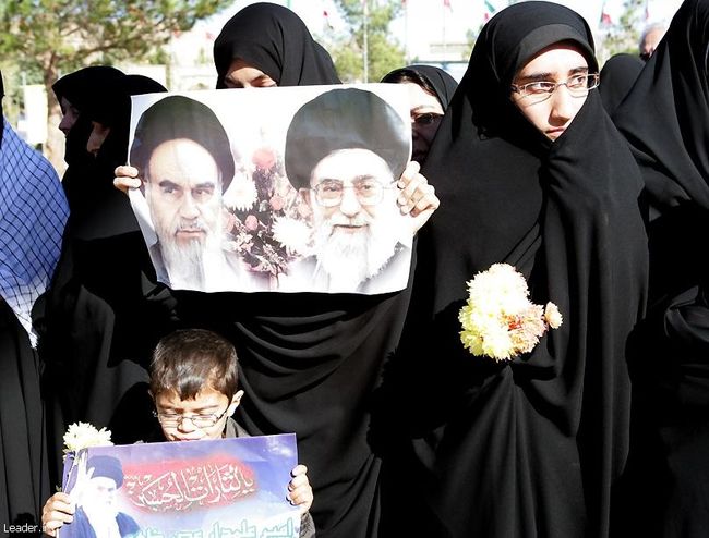 حضور در گلزار شهدای شهرستان شاهرود