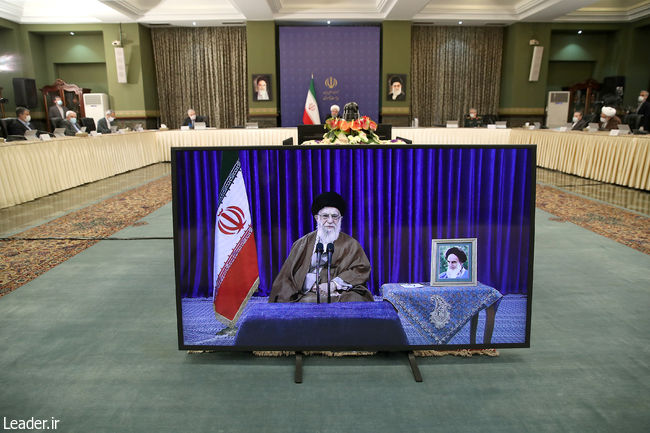 Ayatollah Khamenei meets with Committee on Combating Coronavirus via video conference