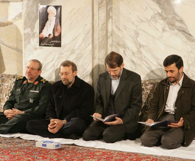 مجلس بزرگداشت مرحوم حضرت آيت الله حاج ميرزا جواد آقاي تبريزي