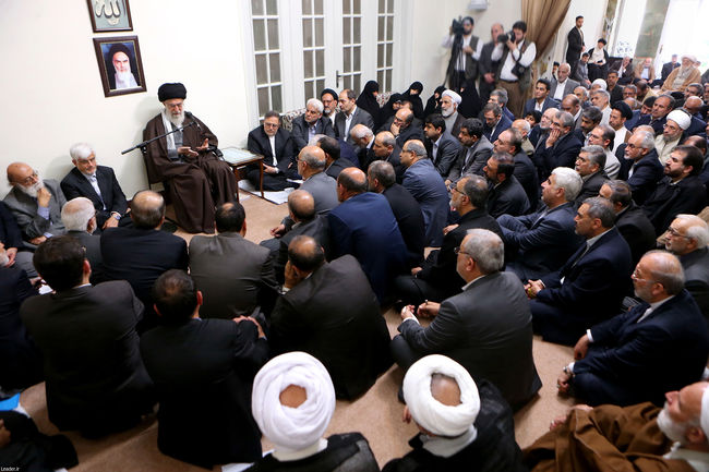 دیدار عیدانه جمعی از مسئولان کشور