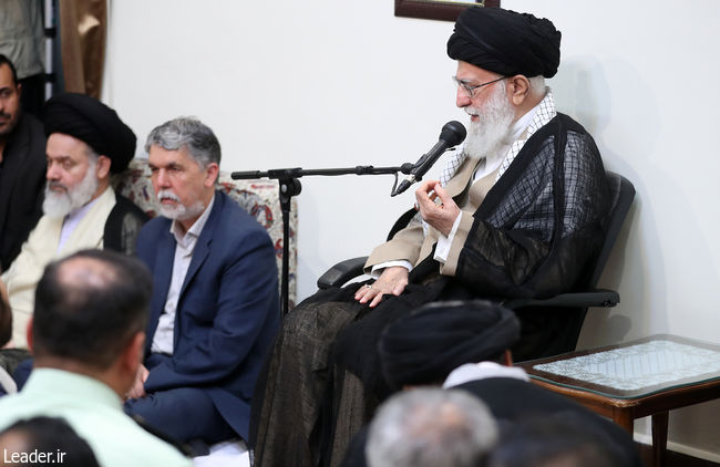 Ayatollah Khamenei meets with a group of Hajj officials and organizers