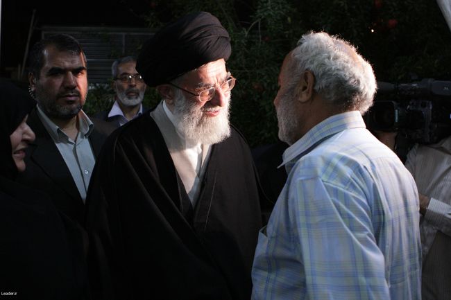 دیدار سه خانواده شهید قم