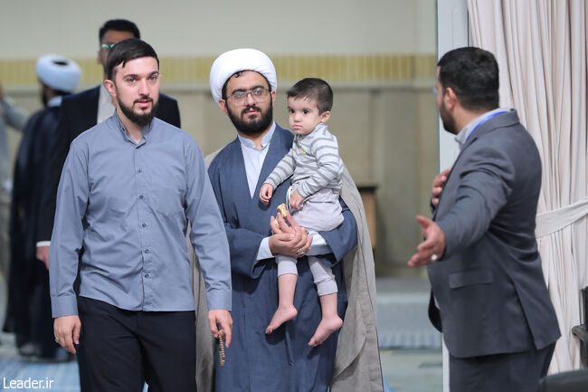 رویداد ملّی «ایران همدل» رویداد ملّی «ایران همدل»